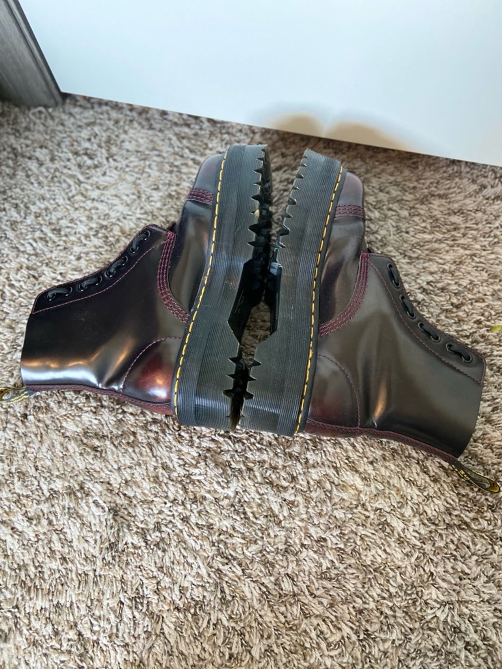 Dr. Martens Sinclair Women's Arcadia Leather Platform Boots - Picture 5 of 8